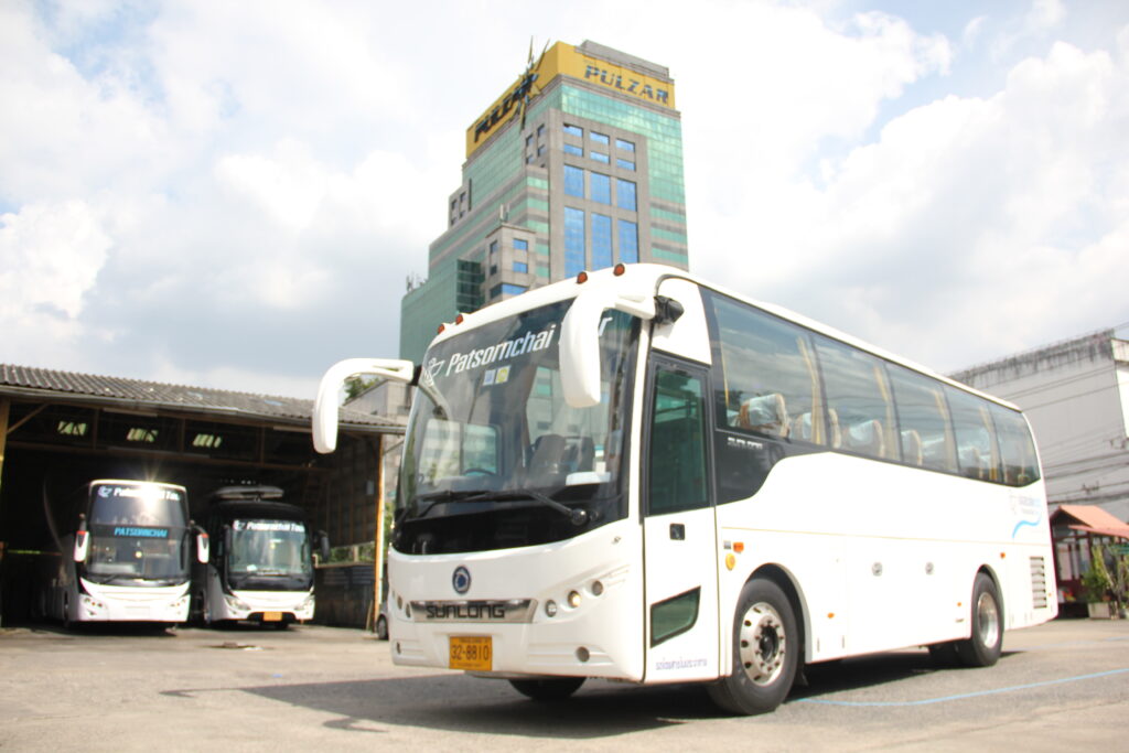 bus in thailand